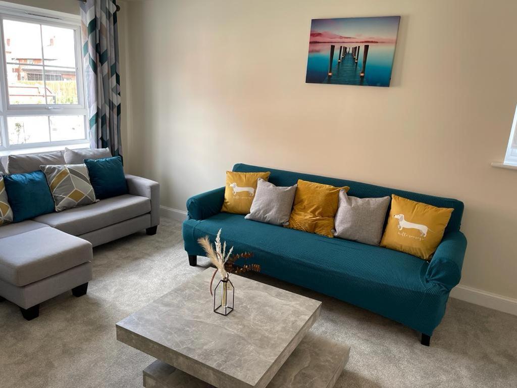 Stunning 3-Bed Risa House In Beeston Nottingham Villa Екстериор снимка