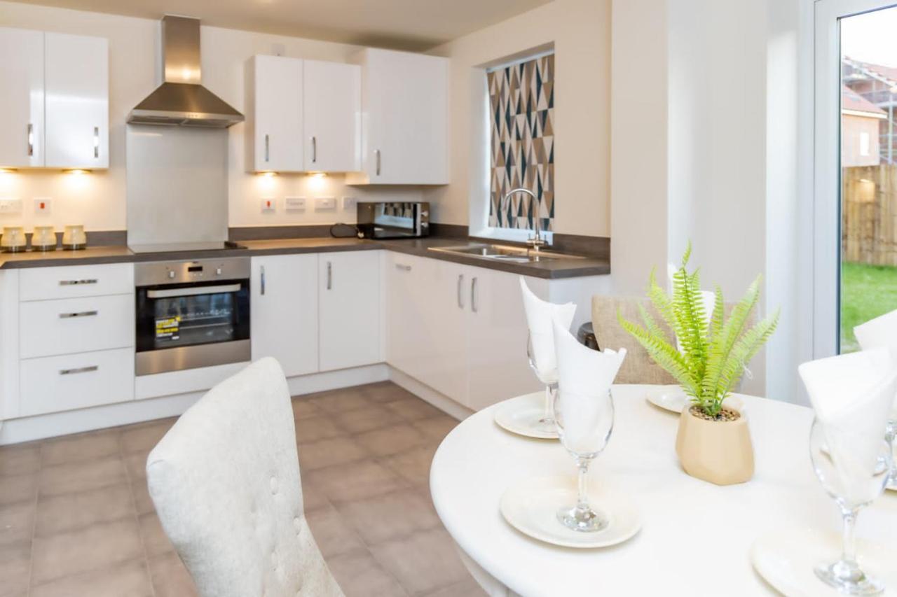 Stunning 3-Bed Risa House In Beeston Nottingham Villa Екстериор снимка