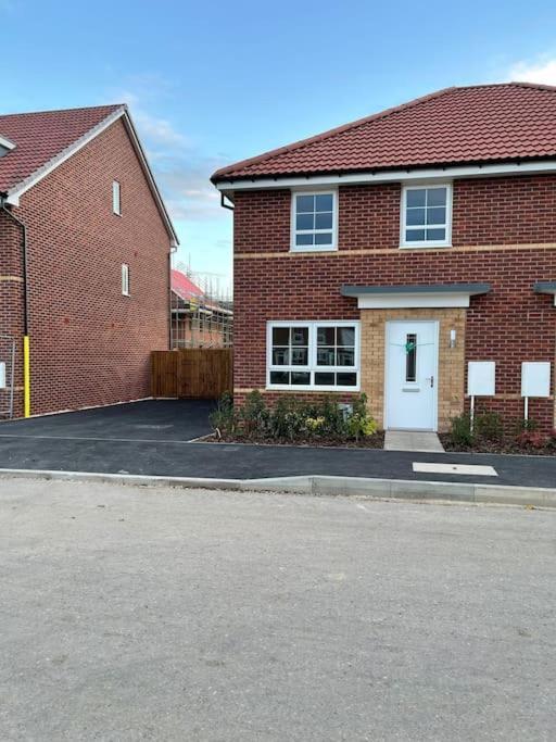 Stunning 3-Bed Risa House In Beeston Nottingham Villa Екстериор снимка
