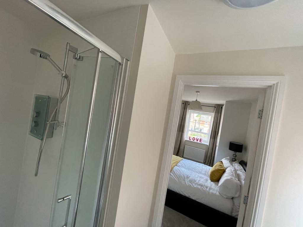 Stunning 3-Bed Risa House In Beeston Nottingham Villa Екстериор снимка